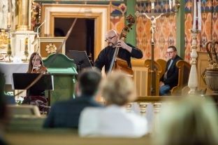 Edukacyjny koncert Contra-Bass-Quartett w Mtkowie