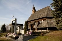 La chapelle de cimetiere Saint-Sbastien de Maniowy
